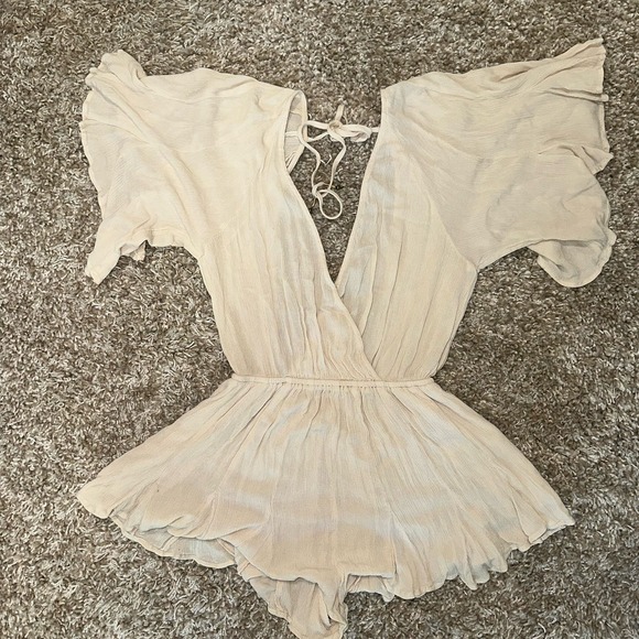 FREE PEOPLE NEREA ROMPER SHORT FLOWY JUMPSUIT Summer Khaki/Beige Size XS - Picture 14 of 15